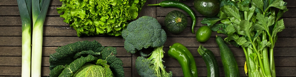 flat-lay-vegetables-green